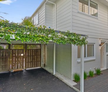 Private, Central Meadowbank - Photo 1