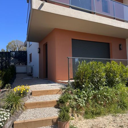 Location Appartement 3 pièces 60m² CAGNES SUR MER 06800 - Photo 3