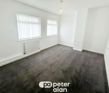 Bryn Teg, NEATH - Photo 1