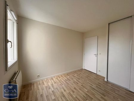 Location Appartement 2 pièces 44m² LAVAL 53000 - Photo 3