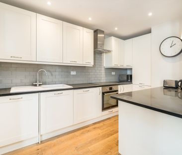 Birchington Road, Queen's Park, NW6, London - Photo 2