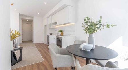 New Apartment in the Heart of Onehunga - Photo 2