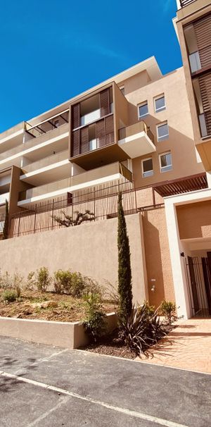 Euromédecine - T2 - 39m² - Photo 1