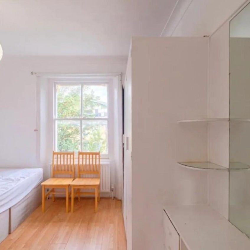 Oakley Square, London - Photo 1