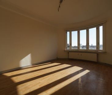 Appartement te huur - Foto 1