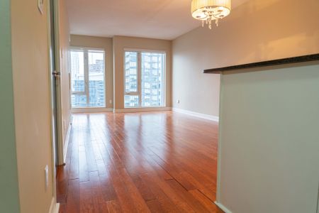 For Lease - 210 Victoria Street Unit# 2605, Toronto, Ontario - Photo 4