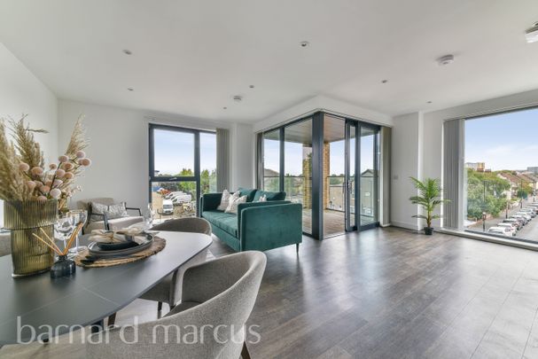 Watteau Square, Croydon - Photo 1