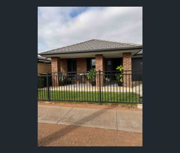 29 Chapman Road, Smithfield Plains, SA 5114 - Photo 2