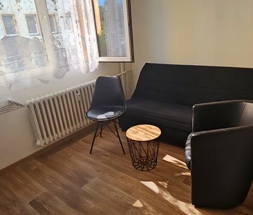 Pronájem bytu 1+kk 20 m² - Fotografie 2