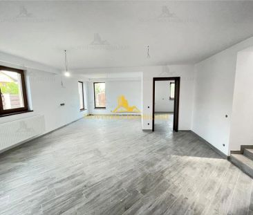 NOVISIMO-IMOBILIARE: VILA IN ZONA ALBERT - Fotografie 3