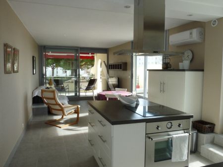 Location Appartement 3 pièces 59m² LA GRANDE MOTTE 34280 - Photo 5
