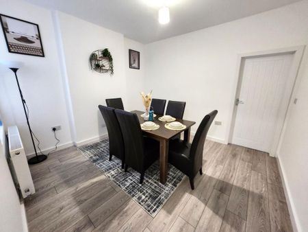 3 bedroom terraced house to rent - Photo 3