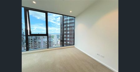 Beautiful 2 Bedroom Apartment at Level 30 in the Heart of Southbank! - Photo 4