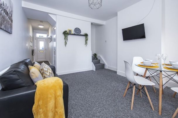 Heath End Road, Nuneaton, CV10 7JQ - Photo 1