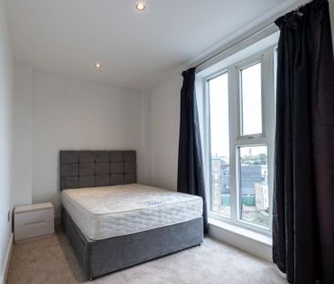3 bedroom flat to rent - Photo 3