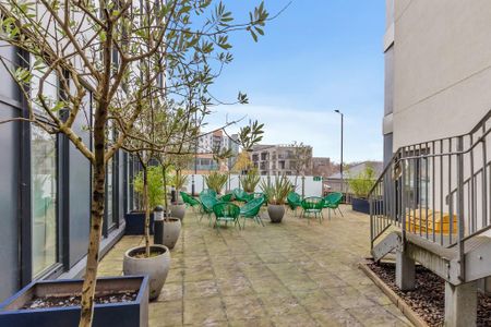 2 bedroom apartment to rent - Photo 4