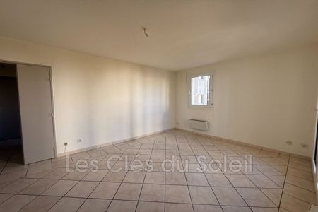 Appartement 2 Pièces 49 m² - Photo 2
