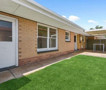 Spacious Two-Bedroom Unit in Glenelg East - Photo 2
