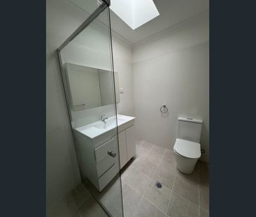 Newly renovated fully self-contained accommodation! - Photo 3