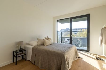 Te huur: Appartement Bijlmerplein 858 R 7 in Amsterdam - Photo 2