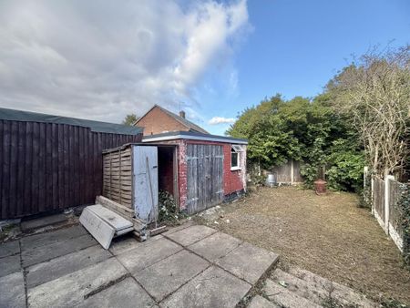 3 bedroom terraced house to rent - Photo 4