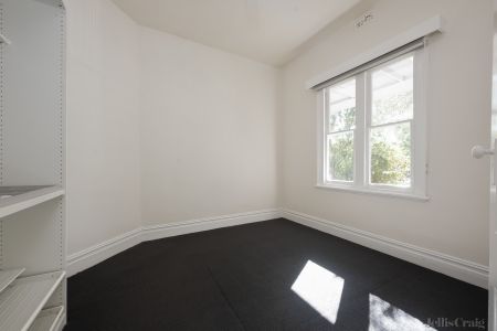 19 Henry Street, Northcote - Photo 3