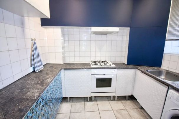 Room in a Shared Flat, Amazing Double Room In Vauxhall/Nine, SW8 - Photo 1