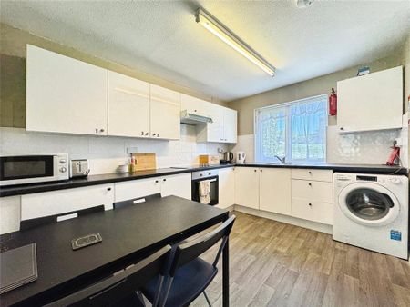 1 bedroom property to rent - Photo 4