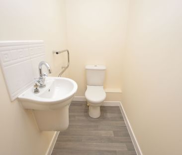 1 bedroom apartment to rent Quayside Drive, CO2, Colchester - Photo 2