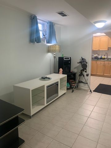 For Lease - 120 Hullmar Drive, Toronto, Ontario - Photo 2