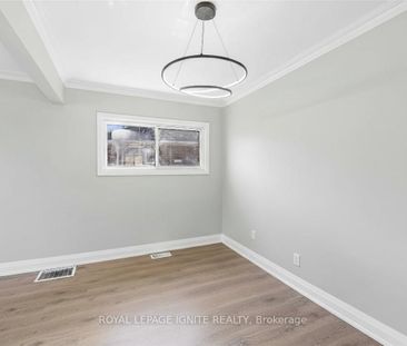 For Lease - 35 Archwood Crescent Unit# Main, Toronto, Ontario - Photo 3