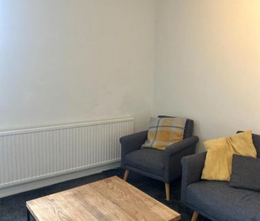 1 bedroom semi-detached house to rent - Photo 4