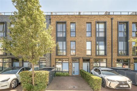Armstrong Close, Kidbrooke Village, London, SE3 9BT - Photo 4