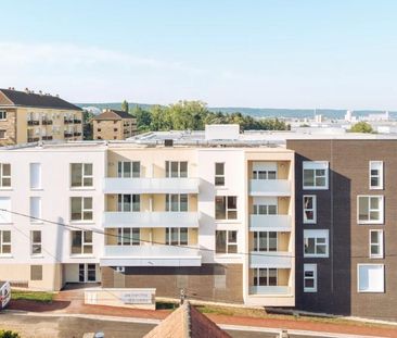 Location Appartement 1 pièce 21m² PETIT COURONNE 76650 - Photo 1