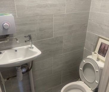 1 Bed Flat, Thornbury Avenue, SO15 - Photo 3