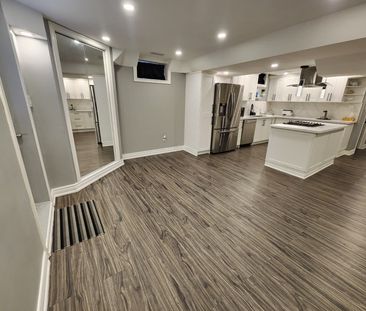For Lease - 80 Littleleaf Crescent, Markham, Ontario - Photo 6