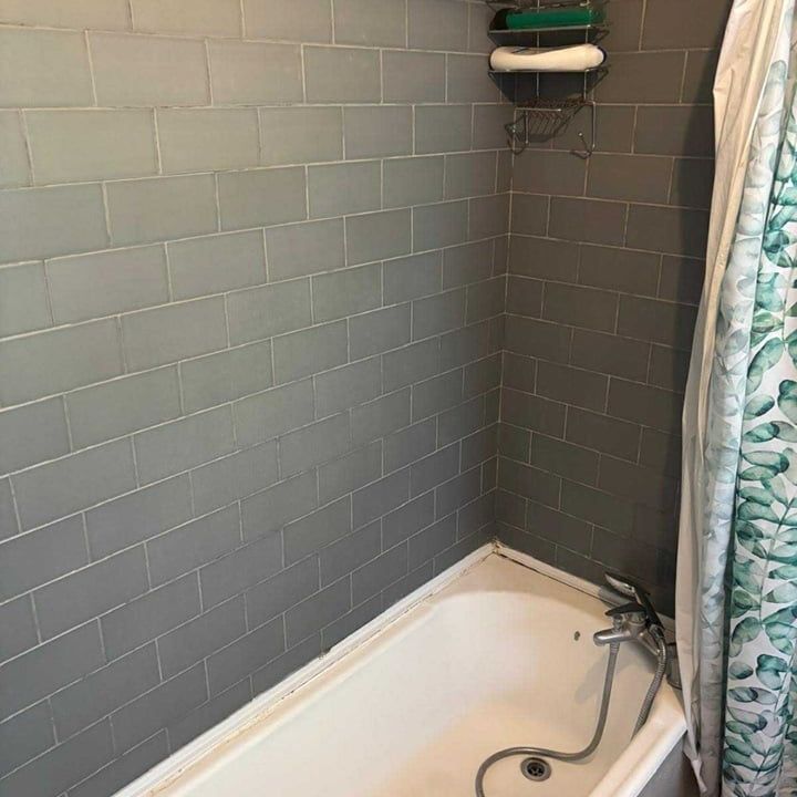 Room in a Shared Flat, York Road, SW11 - Photo 1