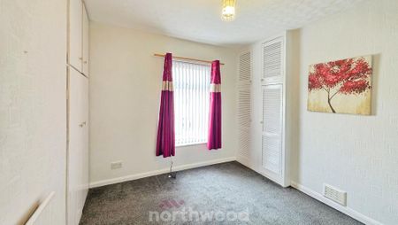 3 bedroom terraced house to rent - Photo 4
