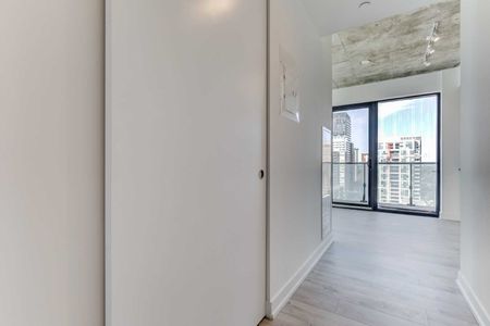 For Lease - 161 Roehampton Avenue Unit# 903, Toronto, Ontario - Photo 4