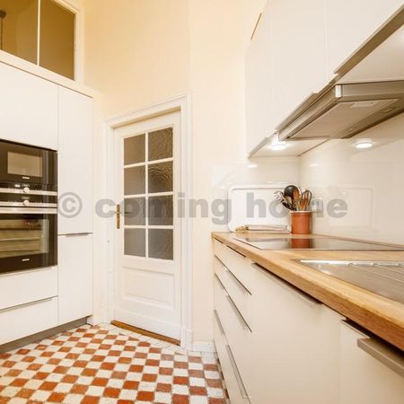 Berlin Living - Photo 2