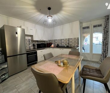 BERRU - Appartement de Type 2 avec terrasse et place de parking. - Photo 4