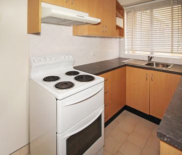 28 Sutherland Street, Paddington NSW 2021 - Apartment For Rent | Do... - Photo 2