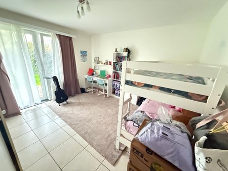 GELIJKVLOERSAPPARTEMENT + TUIN - Photo 4