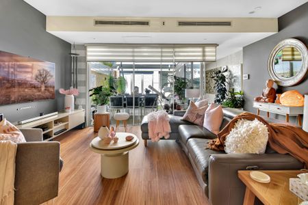 Modern Living In Prized Location - Stunning Four Bedroom Home - Photo 3
