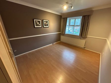 Dunton Hall Road, Shirley - Photo 4