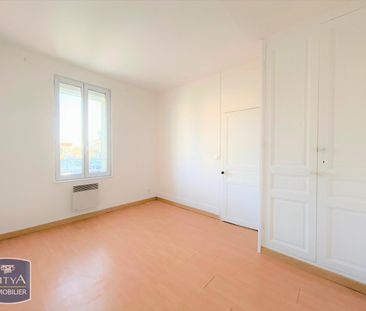 Location Appartement 2 pièces 47m² COUTRAS 33230 - Photo 1