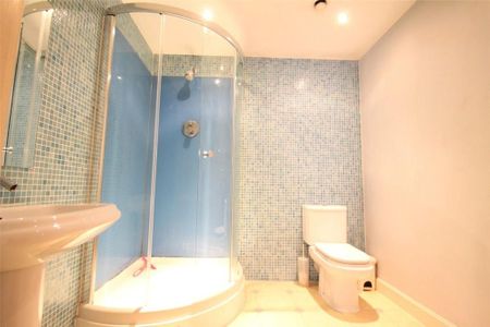 Studio to rent - Photo 4