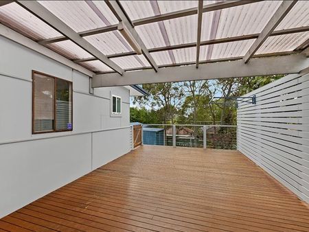 23 Donald Ave, Kanwal NSW 2259 - House For Rent | Domain - Photo 2