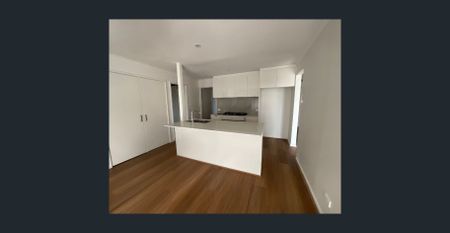 Fully renovated 3 bedroom home - Photo 5