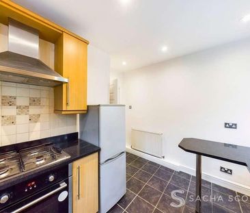 Falcourt Close, Sutton, SM1 - Photo 3